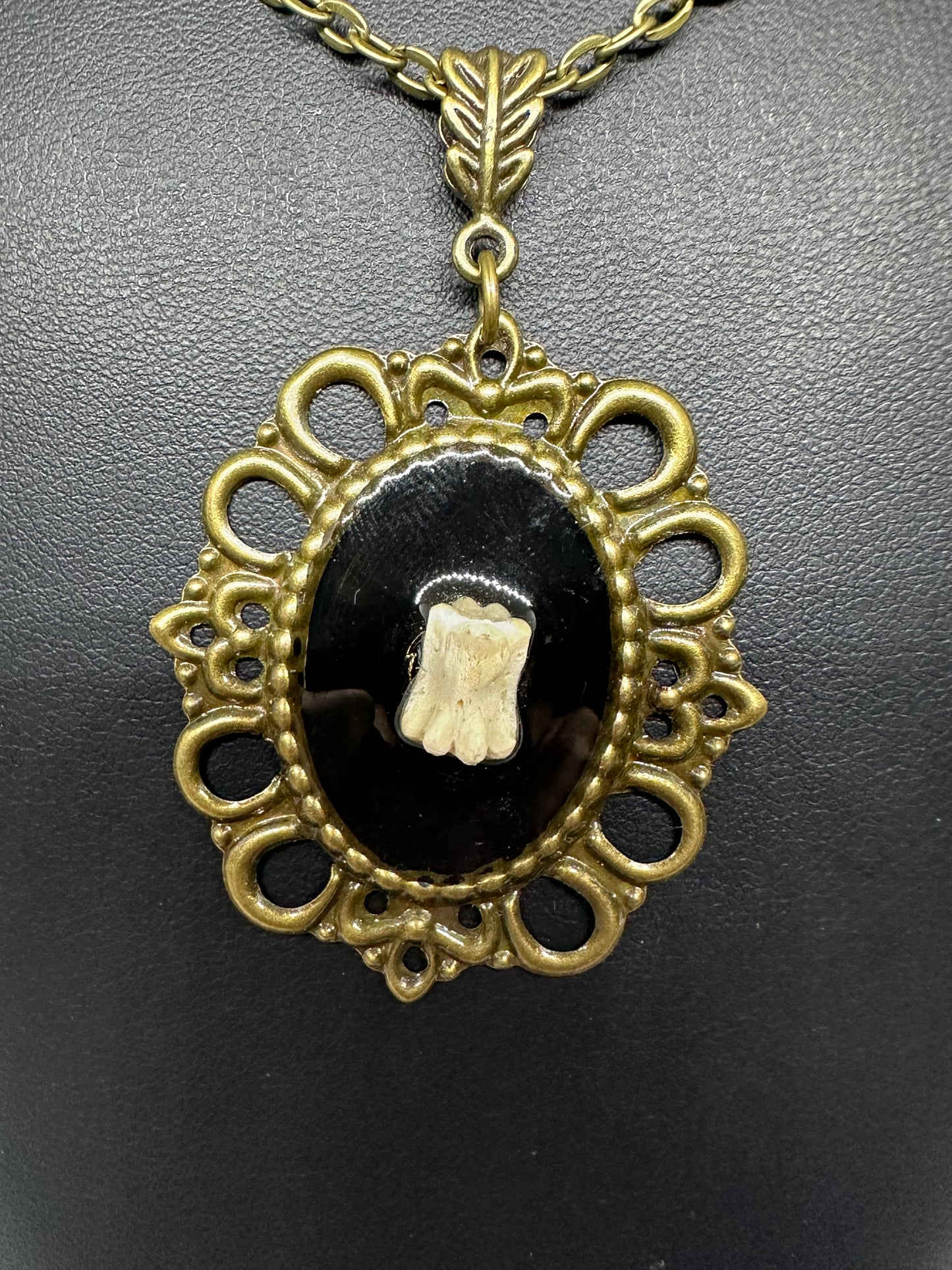 Pendentif os 02